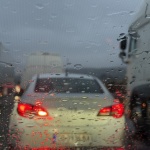 Жълт код за значителни валежи в почти цяла България в събота