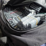 Митническите инспектори на МП Калотина откриха пет чанти с медикаменти в лек автомобил от Сърбия