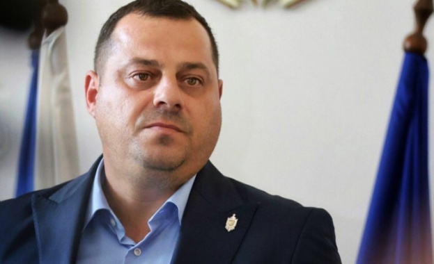 Областният управител на Бургас е поискал помощ от военните за справяне с щетите след наводненията