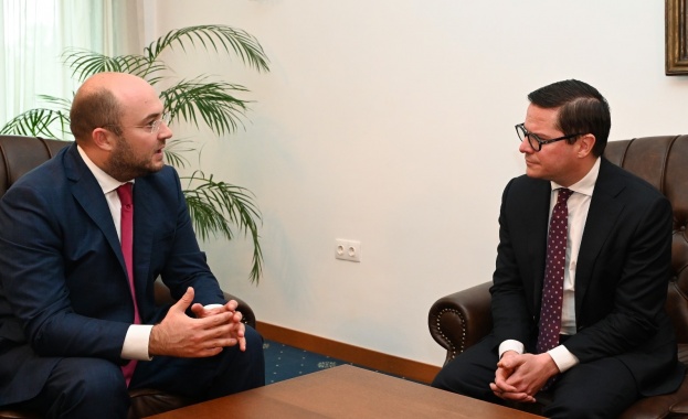 Създаване на съвместни екипи за разследване на изпирането на пари обсъдиха министърът на правосъдието и председателят на Евроюст