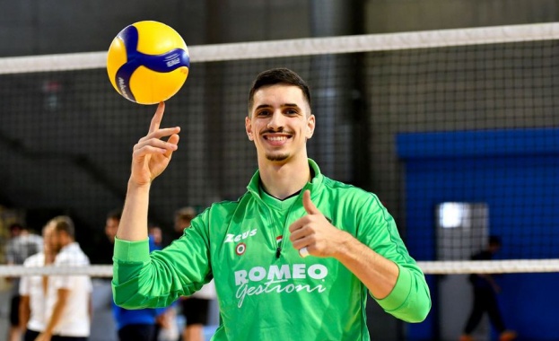 Волейболният национал Преслав Петков спечели трофей при дебюта си в Италия