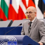 Петър Волгин в ЕП: Болните от антируска истерия са убедени, че Путин е застанал на терасата в Кремъл и изпраща дронове в Западна Европа