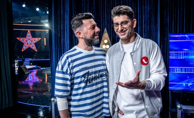 Петър Антонов и Сашо Кадиев натискат единодушно третия златен бутон в „България търси талант“ в неделя вечер по bTV