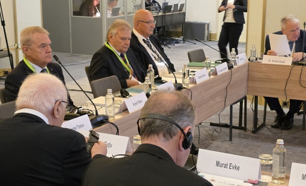 Румен Петков: Без свобода на вероизповеданията и енергийна независимост няма мир и сигурност в Европа