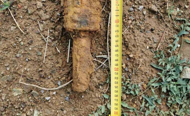 Специализиран екип от Сухопътните войски изпълни задача по обезвреждане на невзривени боеприпаси, открити в квартал  „Бояна“ в София