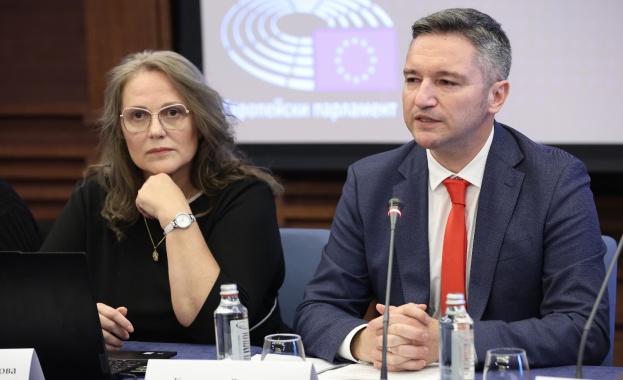 Кристиан Вигенин и Цветеслава Гълъбова с ангажимент за реформа на психично-здравната грижа