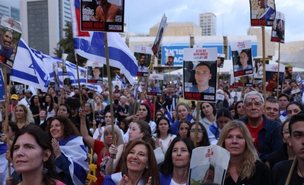 "Хамас" освободи първите седем израелски заложници