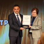 Kметът на Община Етрополе инж. Владимир Александров бе отличен с награда „Принос в местното самоуправление“