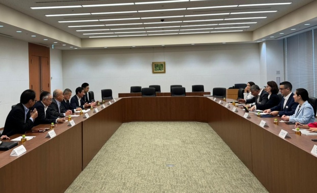 Икономическият министър обсъди развитието на отношенията между двете компании с