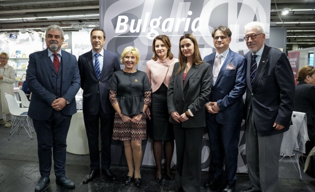 За поредна година Асоциацията която обединява издатели литературни агенти и