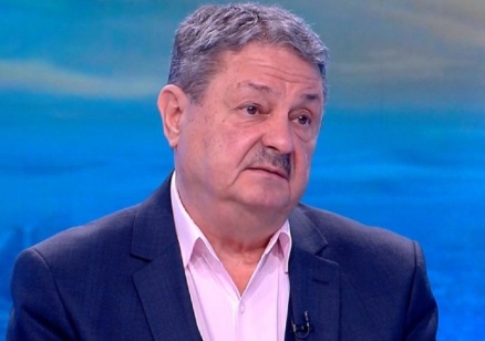 Проф. Рачев: Идва време на облеклото тип зелка