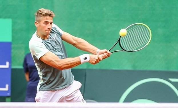 Националът на България за Купа Дейвис Александър Донски снощи се