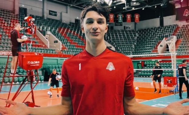 Разпределителят на националния отбор на България Симеон Николов започна с