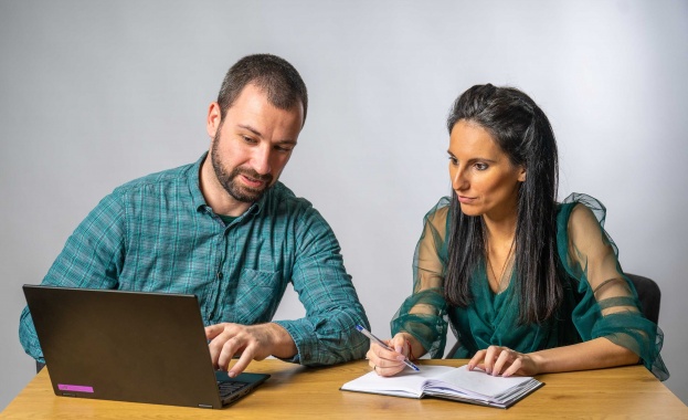 Над 8500 учители са обучени от Приложна академия за образование