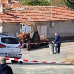 Заподозреният за тройното убийство в Бургаско и баща му били с ограничителни заповеди