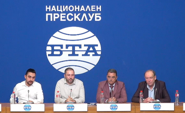 Подкрепям идеята на г н Николай Попов да се учреди Национален