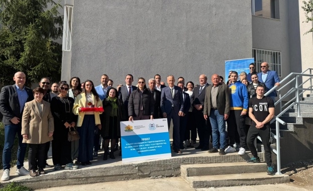 Над 1200 студенти вече ползват обновените общежития в столичния квартал