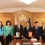 Министър Тахов се срещна с министъра на земеделието и околната среда на Виетнам Тран Дук Тханг