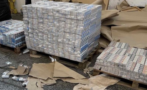 При проверка на товарен автомобил гранични полицаи и митническите служители