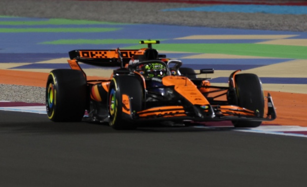 Ландо Норис спечели своя пети полпозишъна за сезон 2025 във