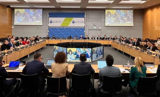 Прегледът в ОИСР протече с фокус върху прилагането на международните