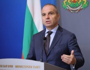 Караджов: Подадени са пет оферти по процедурата за извършване на превоз с железопътен  транспорт