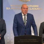 „Възраждане” покани на дебат частните пенсионни фондове по темата за закриването им