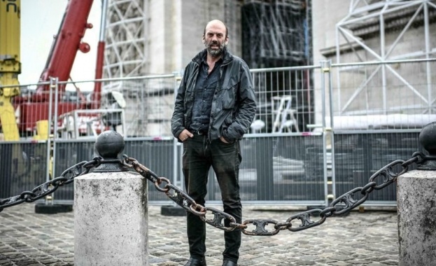 Той напуска България едва на 17 години за да замине