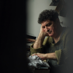 „БНТ представя“ художника Греди Асса с филма „Цветна тишина“