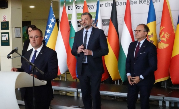 На церемония в Сараево регионалният министър пое ротационното председателството на