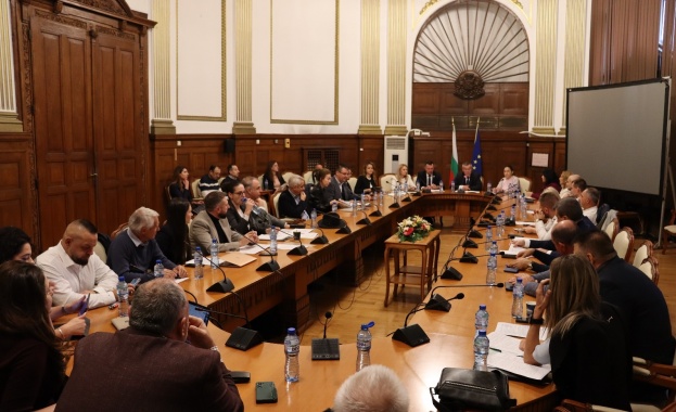 За нас е от изключителна важност браншът да е обединен