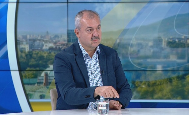 Журналистът Любчо Нешков постави под съмнение дали стратегическият Коридор №8