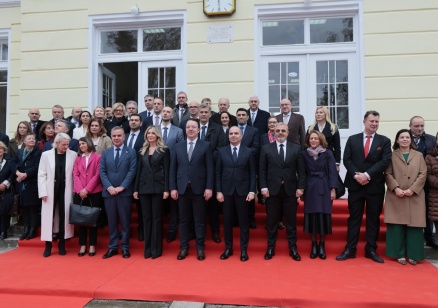 Вицепремиерът Гроздан Караджов: Век по-късно, възобновяваме строителството на железопътната връзка между София и Скопие