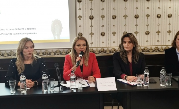Заместник министърът на земеделието и храните д р Лозана Василева даде старт