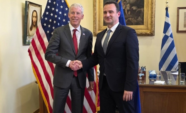 Министърът на енергетиката участва в Атина в Шестата министерска среща