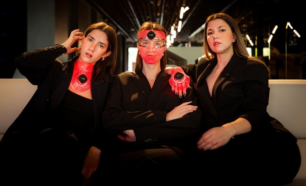 47% от жените се чувстват неуверени заради признаците на стареене по шията, деколтето и ръцете