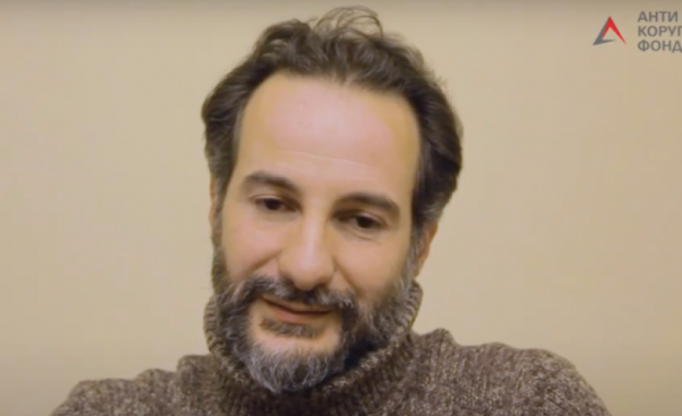 Николай Стоянов: Който контролира "Лукойл", ще има много власт