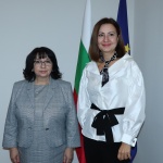 Министър Петкова се срещна с члена на Европейската сметна палата Илиана Иванова