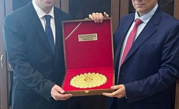 И ф главен прокурор на Република България Борислав Сарафов се срещна