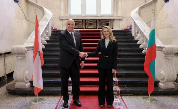 Възстановяването на парламентарния диалог и задълбочаване на двустранните връзки между