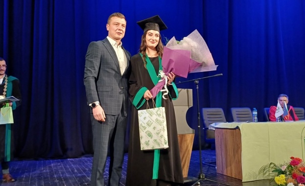 Където и да ви отведе пътят бъдете посланици на нашия