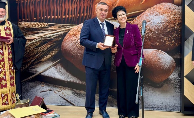 Министър Тахов: През 2026 г. предстои да стартират 11 приема по интервенции от Стратегическия план на стойност над 440 млн. евро