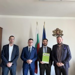 Зам.-министър Петър Младенов проведе среща с председателя на Европейския младежки форум Рареш Войку