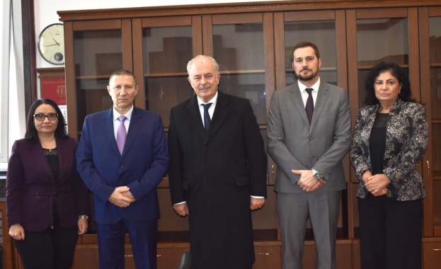 И ф главен прокурор Борислав Сарафов се срещна днес 14 11 2025 г