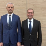 Костадинов за срещата с Медведев: Русия оставя вратата към България отворена