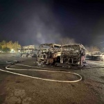 Пожар изпепели автобуси, коли и микробуси в Костинброд