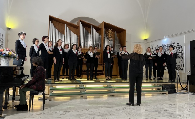 Хорова школа Проф Георги Димитров ще посрещне в Ямбол певчески