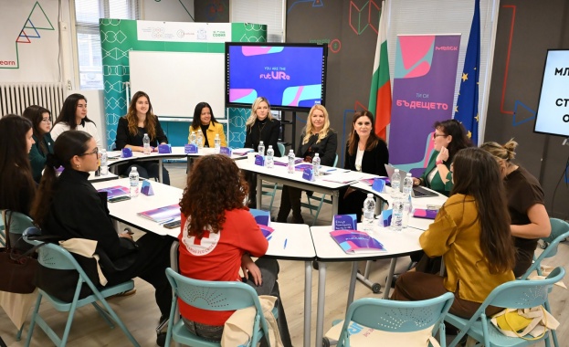 Експерти подчертаха ключовите предизвикателства пред емоционалното благополучие на младите хора
Изводите