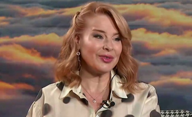 В рубриката Тук и сега Десислава Банова Плевнелиева ни среща с