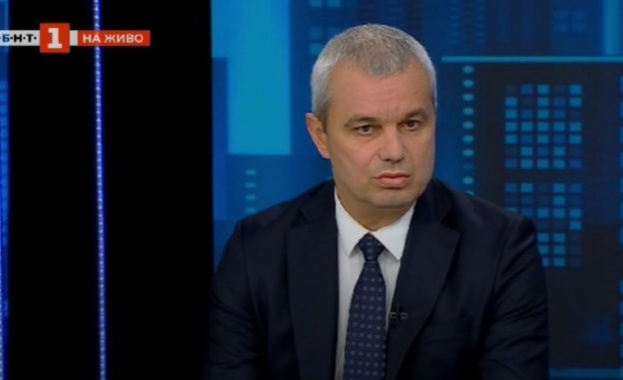 В правителството има хора с една единствена цел да крадат Възраждане